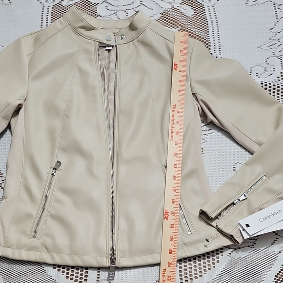 NWT Calvin Klein Women's Cream Faux Leather Moto Jacket - Picture 5 of 9